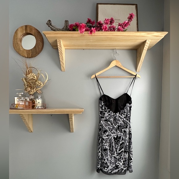 Scala 💯 silk tube dress size 2 - Picture 2 of 4